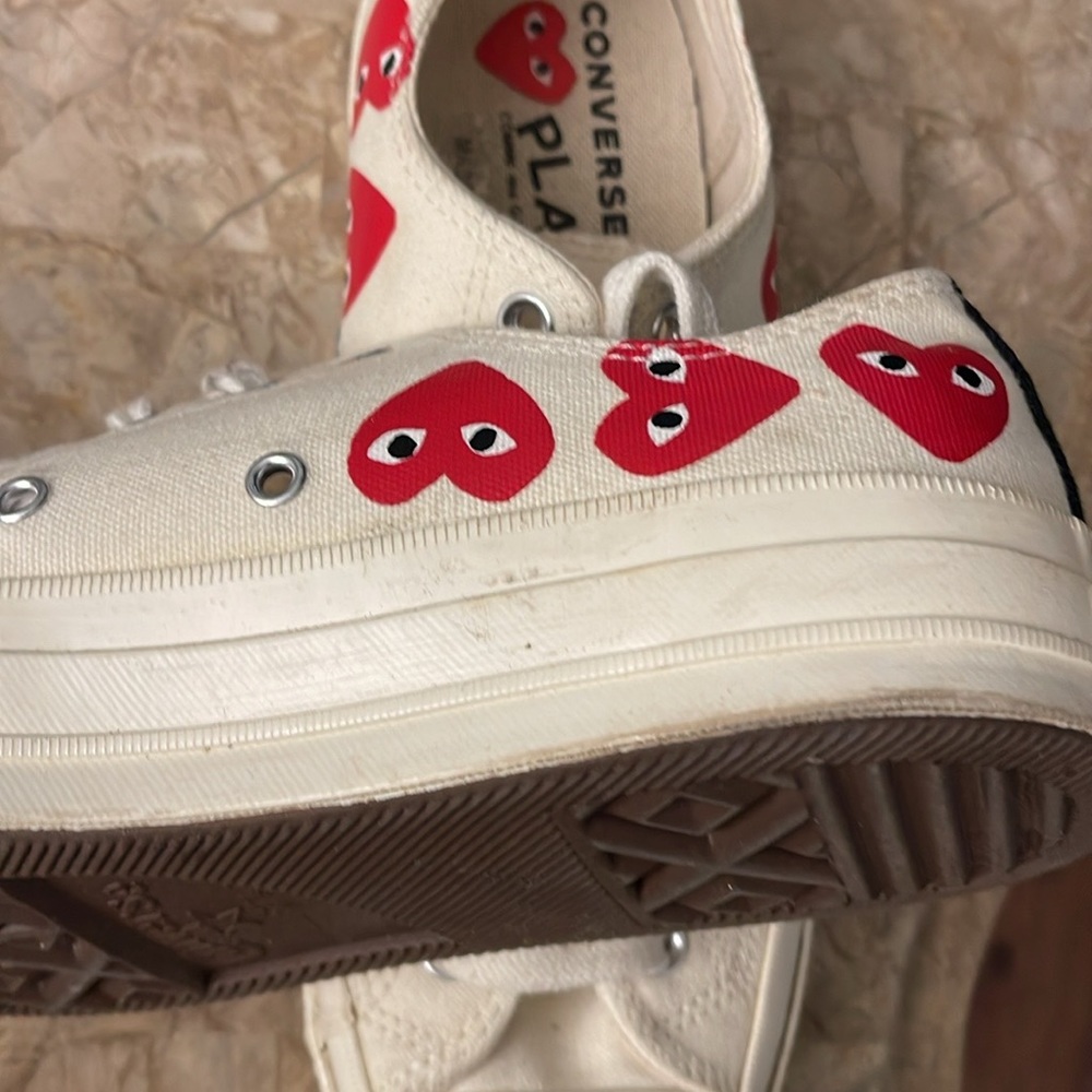 Sneakers - Picture 6 of 8